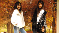 LAURA FASHION ABBIGLIAMENTO & ACCESSORI Flavio Castellani Guess Divina Mary Depp kaos AnnaRita N | Festa di fine estate