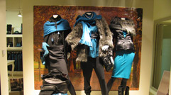 LAURA FASHION ABBIGLIAMENTO & ACCESSORI Flavio Castellani Guess Divina Mary Depp kaos AnnaRita N | Vetrine
